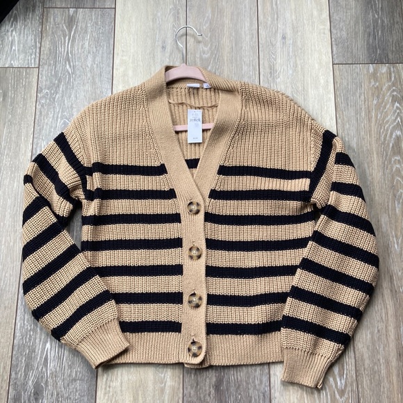 GAP Sweaters - Gap cardigan